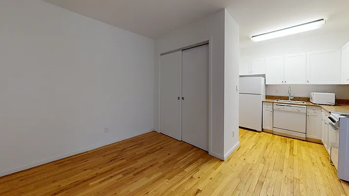 Rented by Jack Resnick & Sons | media 2