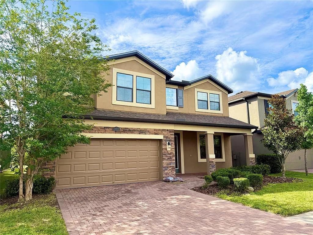 5 bed, 4.0 bath, 3611 sqft, $3,500 — Photo 2