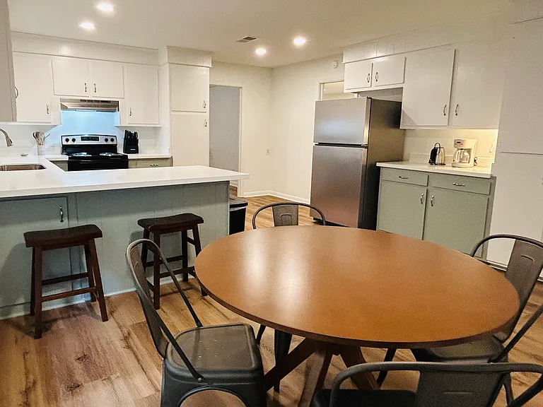 5505 Marblehead Dr — Photo 16
