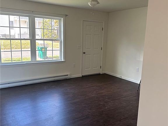 Front Entrance/ Living Room