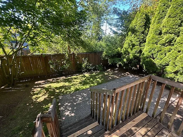 3 bed, 2.5 bath, 1570 sqft, $3,095 — Photo 2