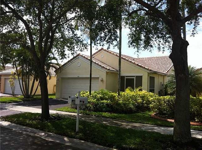 1st image of 1601 Salerno Cir