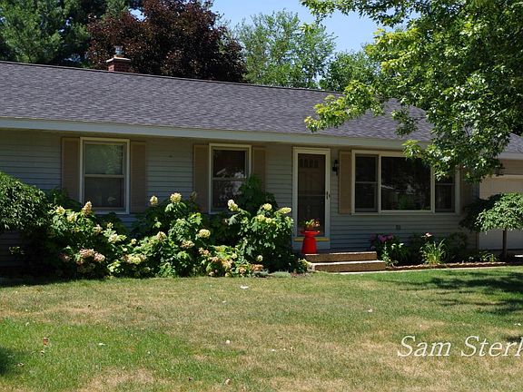 2nd image of 7253 Westwood Dr