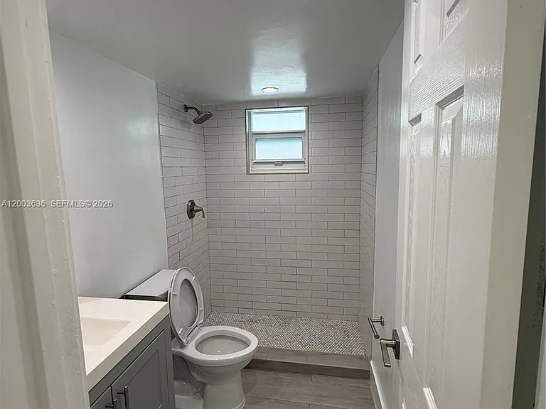200 Galen Dr #111 — Photo 14