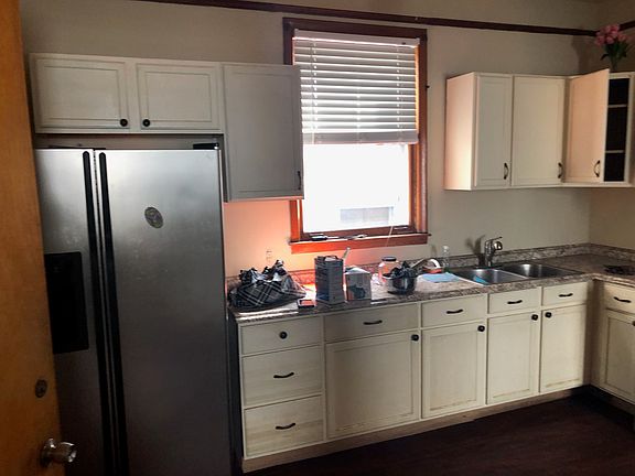 3rd image of 4419 S Wolcott Ave