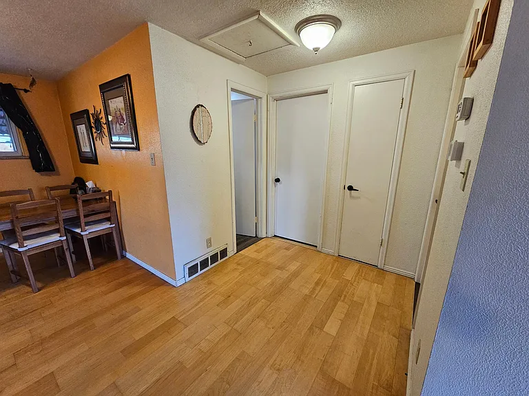 6896 Kidder Dr — Photo 12