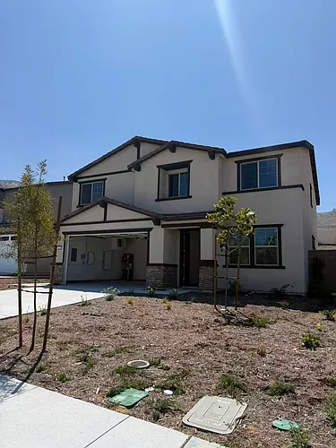 21553 Thomas Ct Photo 1