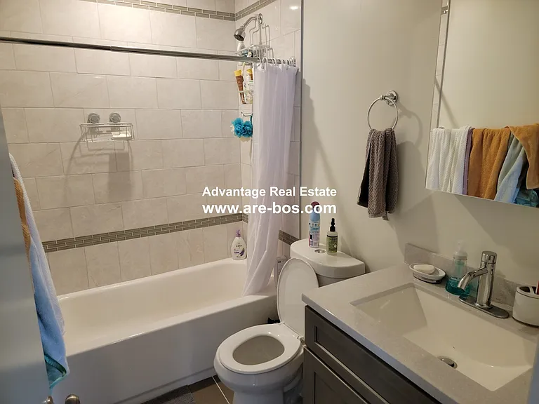 10 Harding St #2 — Photo 26