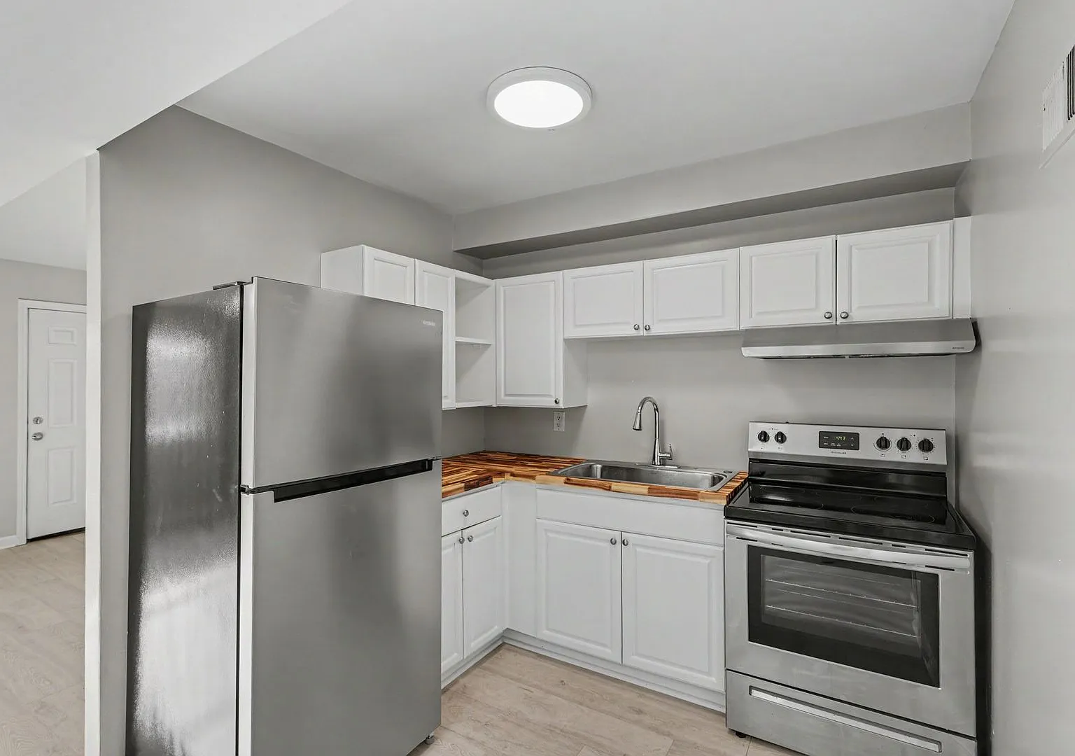 1 bed, 1.0 bath, 600 sqft, $1,125 — Photo 1