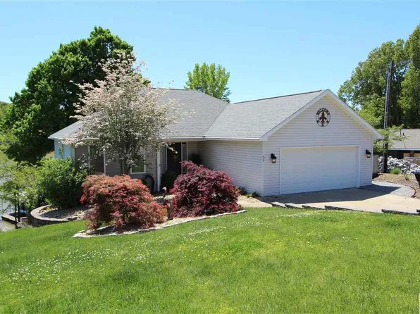 39 Canary Dr, Eddyville, KY 42038