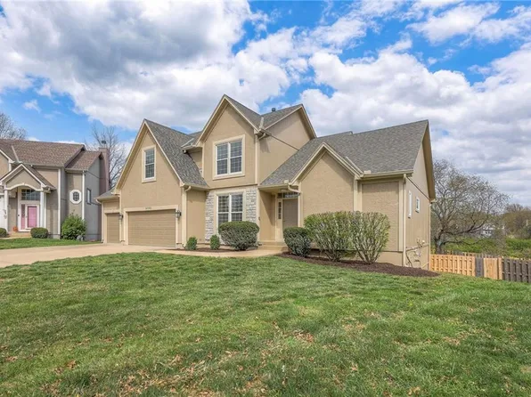 16503 W 80th St, Lenexa, KS 66219