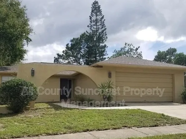 2636 Orangewood Ct, Palm Harbor, FL 34684