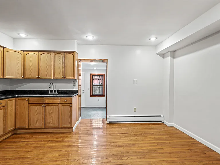 800 Ocean Ave #1 — Photo 14
