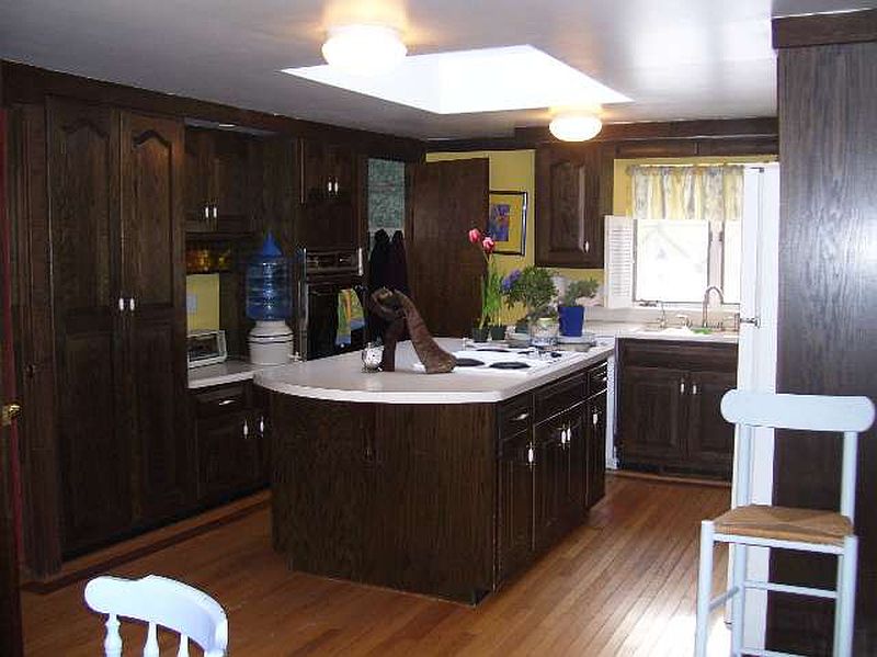 5th image of 870 MALTA AV