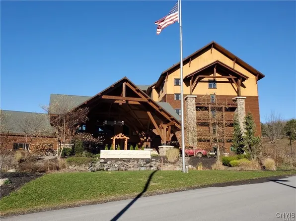 2177 Clute Rd #523, Cortland, NY 13045