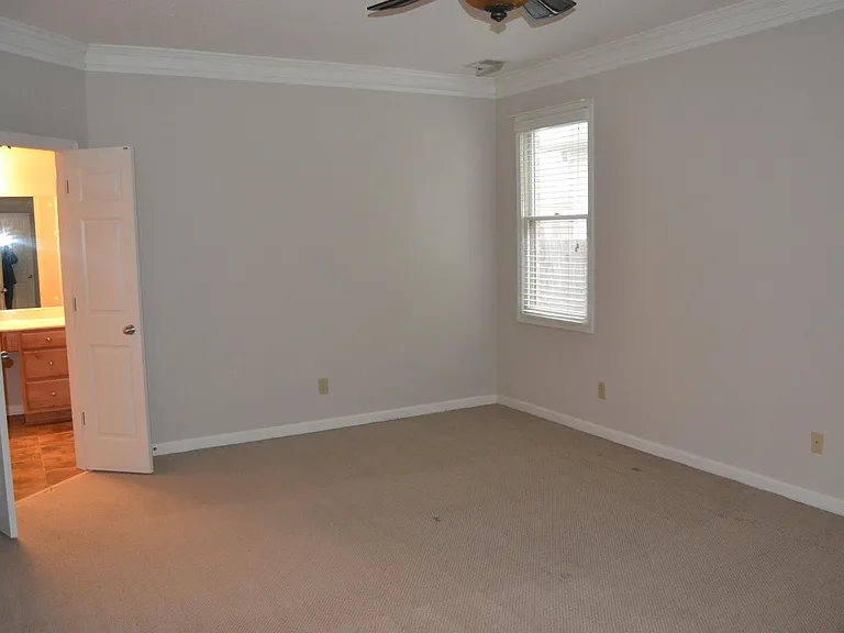 10486 Juneau Way — Photo 23
