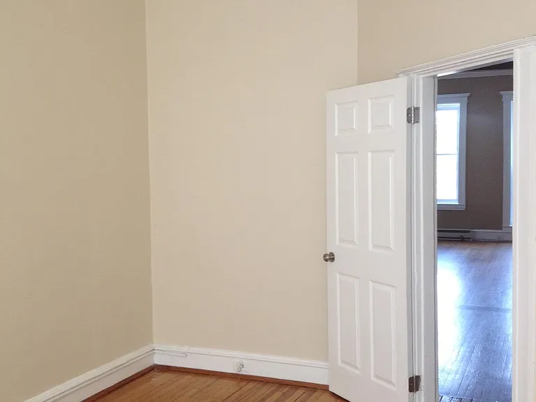 2929 N Charles St #2 — Photo 2