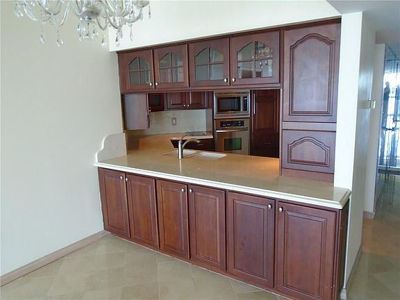 4th image of 8800 S Ocean Dr #Penthouse 1405-0