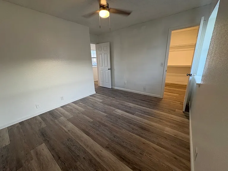 2720 SW 74th St #68 — Photo 8