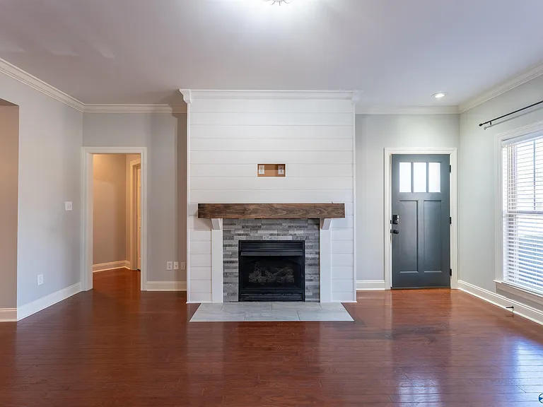 525 W Mossyleaf Dr SW — Photo 30