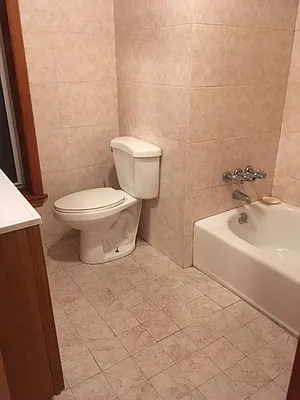 Rented by Remax Real Estate Professionals | media 27