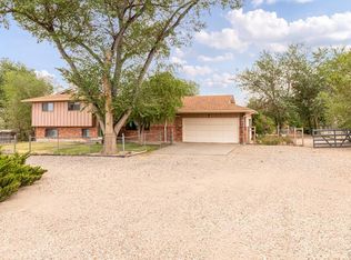 1760 Rosevale Ct, Pueblo, CO 81006