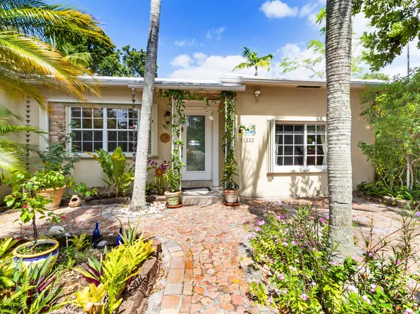 11222 NE 9th Ave, Biscayne Park, FL 33161