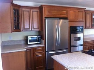 17211 Elm Ln, Huntington Beach, CA 92647