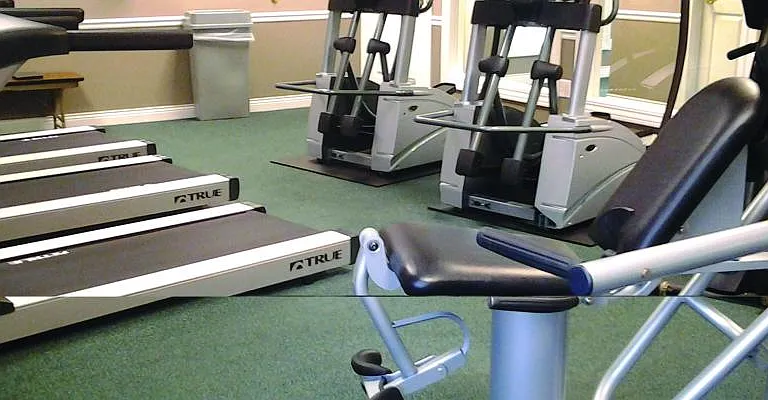 Greenbriar Village — Photo 3