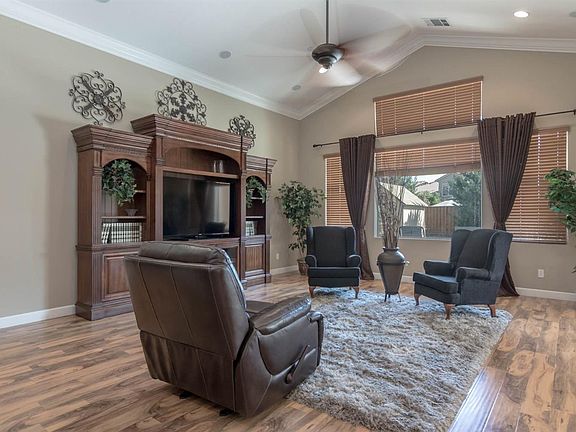 5th image of 1136 Camogli Ct