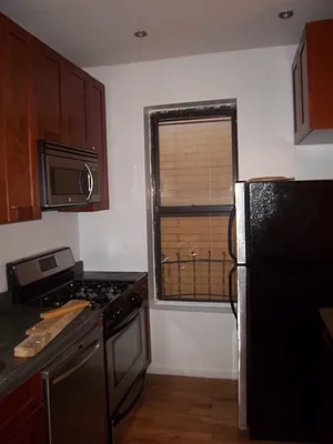 Rented by Wolf Brokerage LLC | media 2