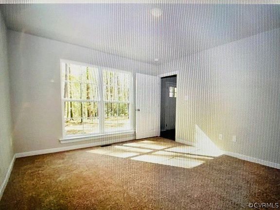 4th image of 3215 Ainsworth Ln