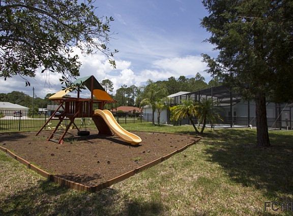 5th image of 40 Bolling Ln