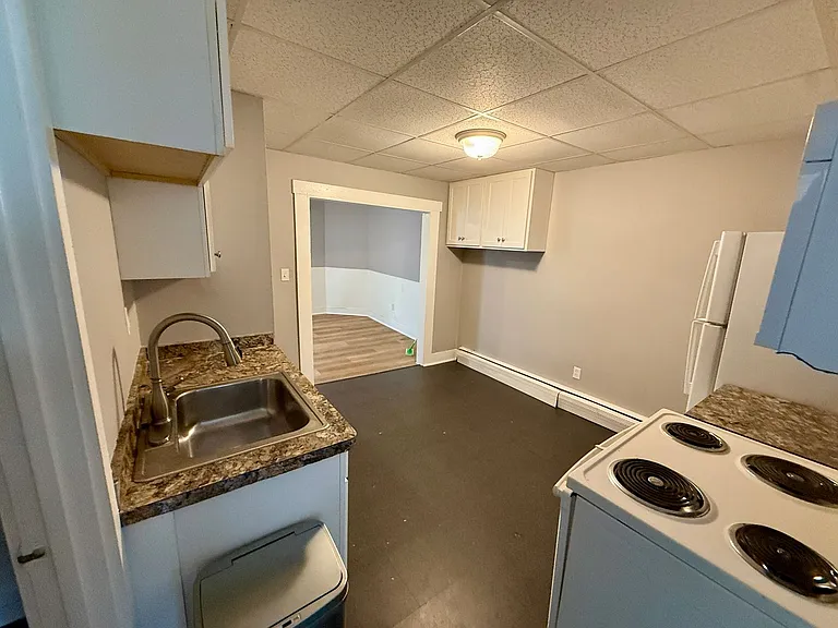 53 Myrtle St #1 — Photo 7