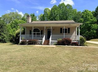 2498 Melvin Propst Dr, Morganton, NC 28655