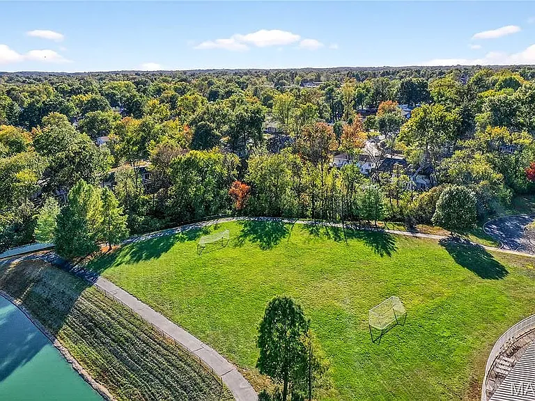 480 Coachgate Ct — Photo 19