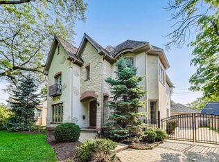 621 N County Line Rd, Hinsdale, IL 60521