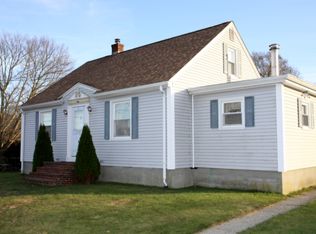 9 Milk Ave, Westport, MA 02790