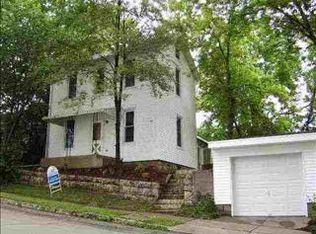 571 Angella St, Dubuque, IA 52001