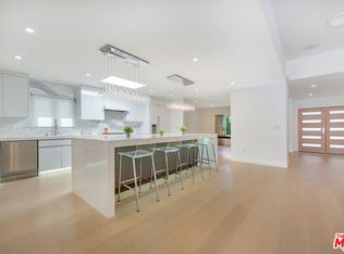 344 S Roxbury Dr, Beverly Hills, CA 90212