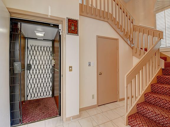 Home For Sale In Palm Chase Lakes