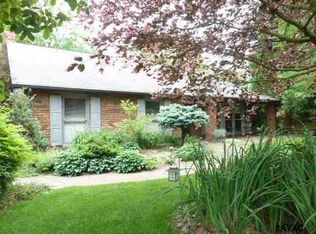 2324 Jonquil Rd, York, PA 17403