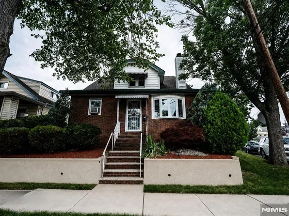 220 Clinton Ave, Clifton, NJ 07011