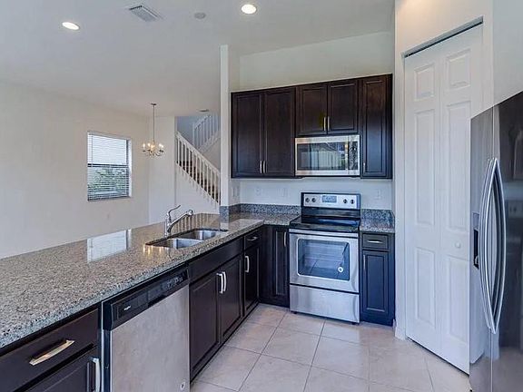 3rd image of 5348 Cameron Dr
