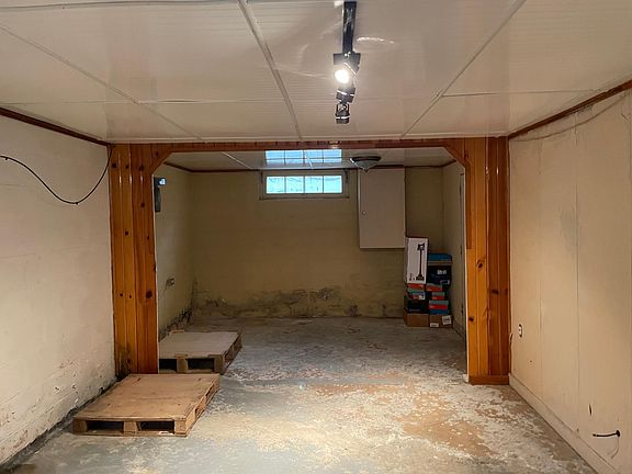 5th image of 2607 Wilkes Ave