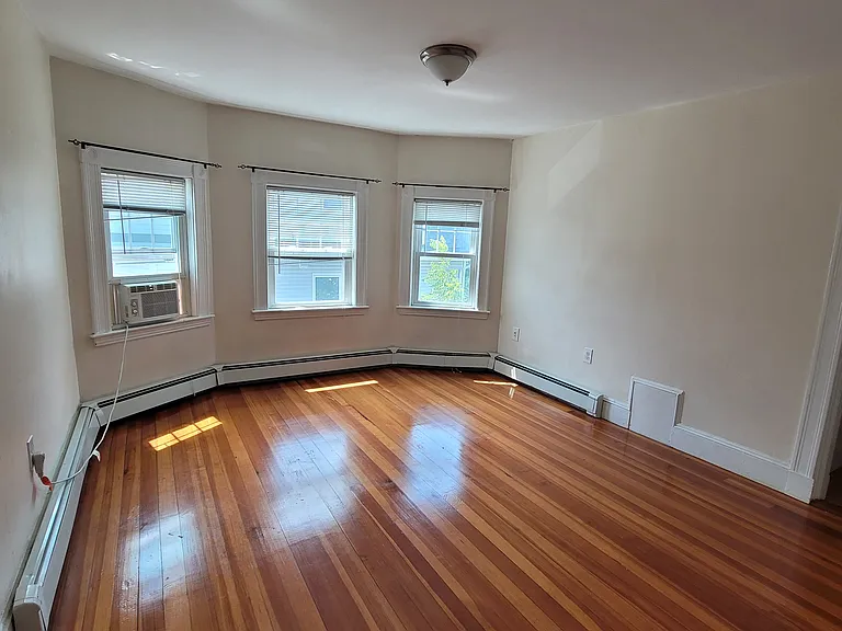 146 Hillside Rd #3 — Photo 3