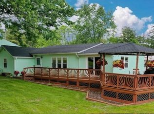 9835 Sunset Trl S, Hammondsport, NY 14840