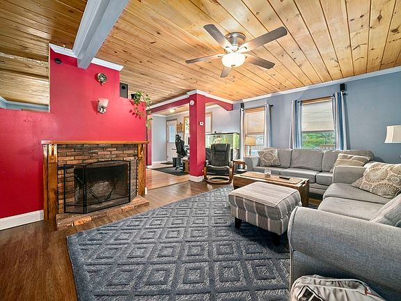 5th image of 31 Cocasset St APT 1