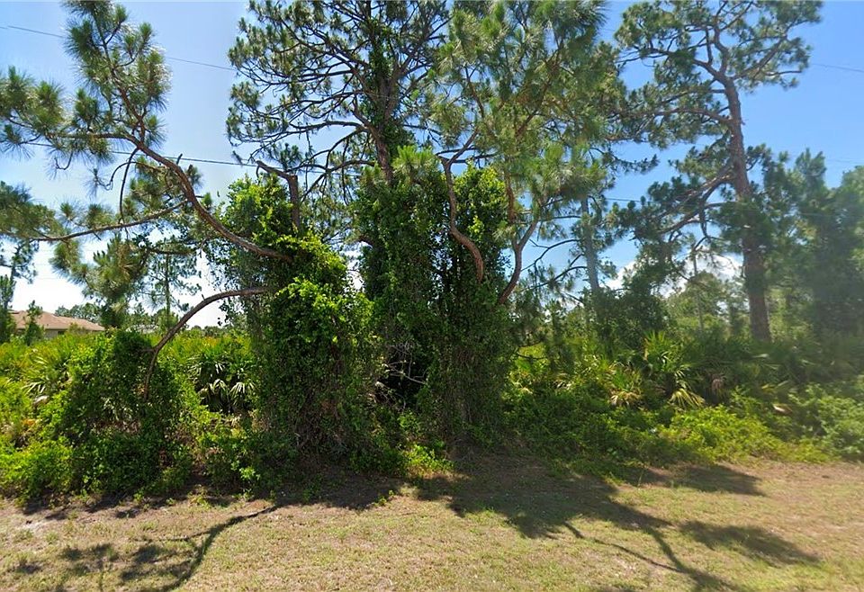 1st image of 824 Dawhert Ave S