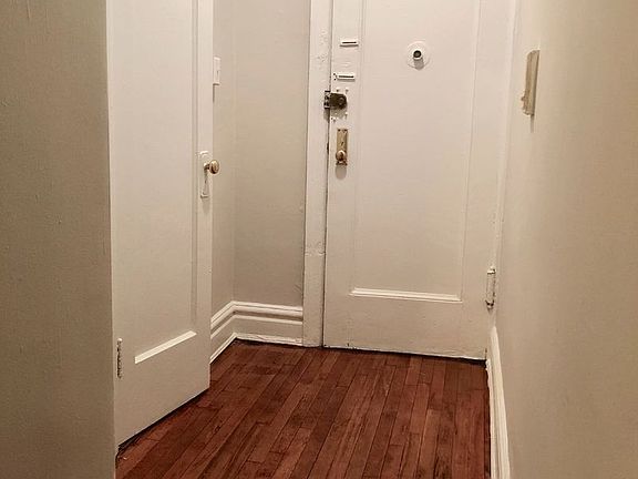 5th image of 3286 33rd St APT A6